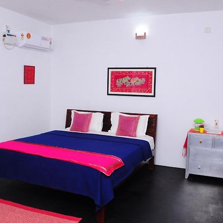 Villa Anna Pondy Puducherry Buitenkant foto