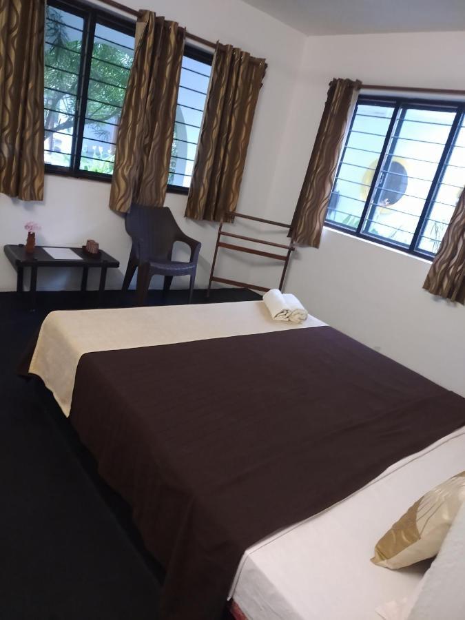 Villa Anna Pondy Puducherry Buitenkant foto