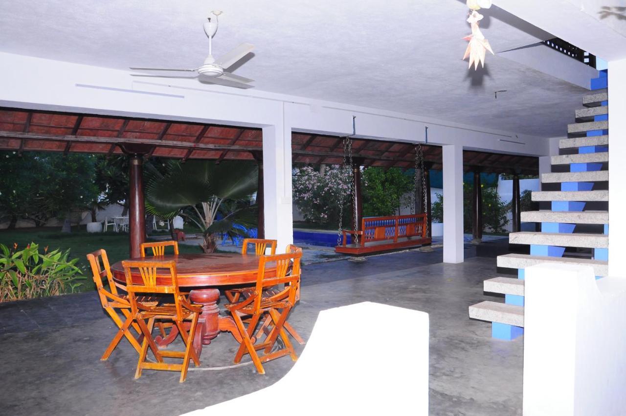 Villa Anna Pondy Puducherry Buitenkant foto
