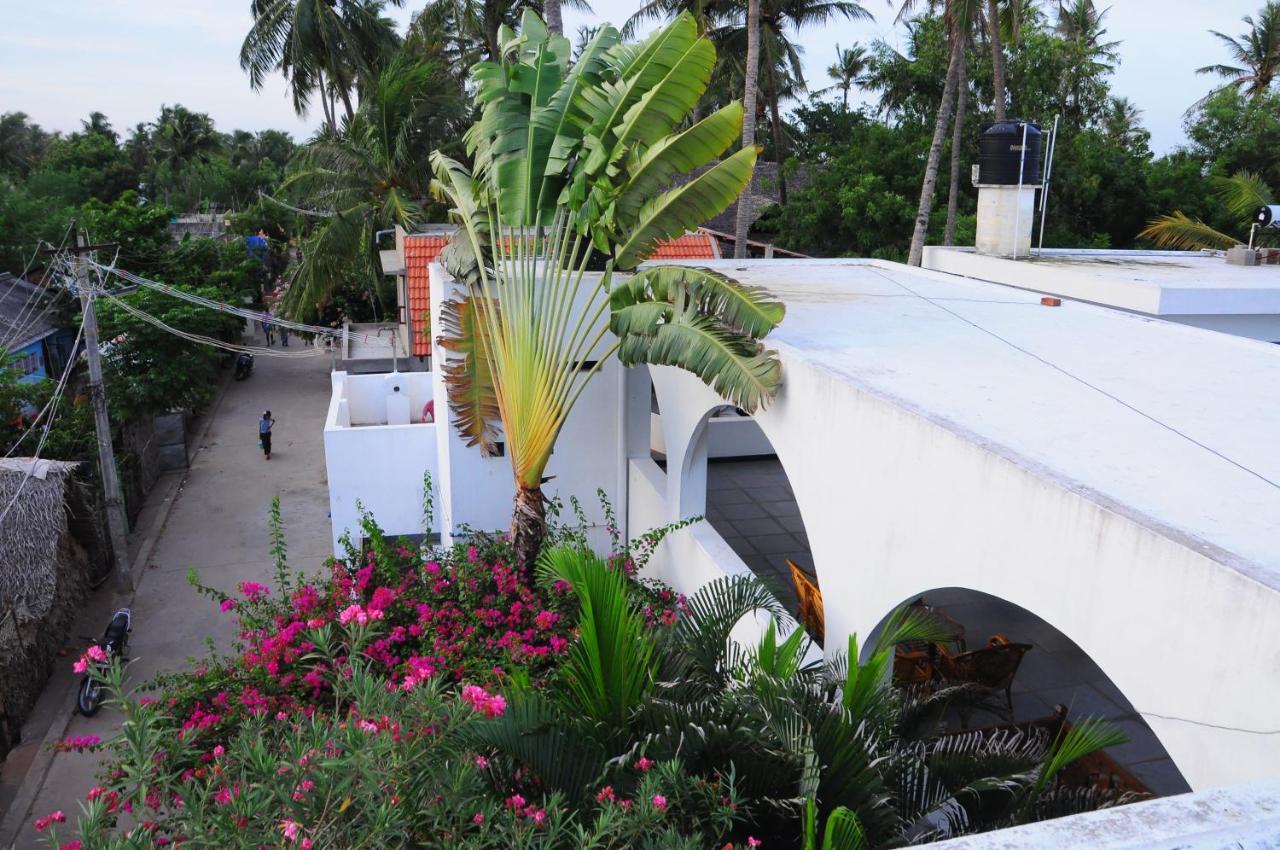 Villa Anna Pondy Puducherry Buitenkant foto